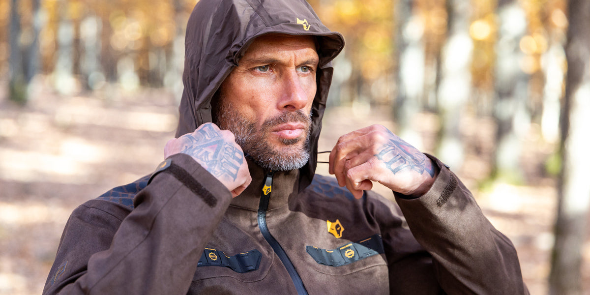 hunting clothes for men, waterproof hunting clothing layering, best winter hunting clothing, mid, base layers, merino socks, waterproof shooting jackets, insulated trousers, boots, shirts, backpacks, gloves